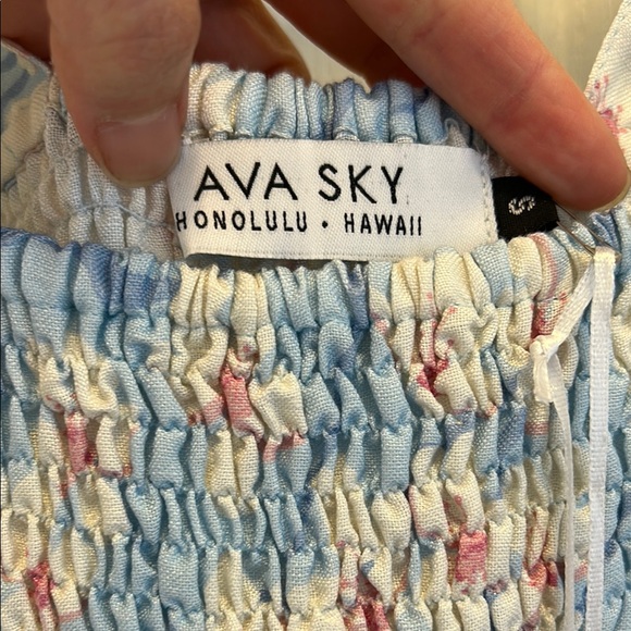 NWT Ava Sky Sakura Linen Surf Jumpsuit, Small - Picture 2 of 5